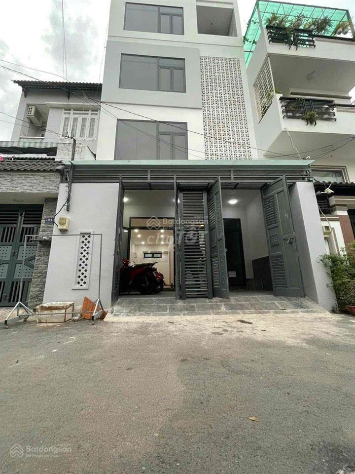 Bán nhà gấp. dt 6,6x14( cn85m2 ) tại 411/ lê đức thọ p17 vị trí đẹp hxh 6m thông 1 trục giá 9,9 tỷ