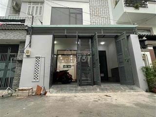 Bán nhà gấp. dt 6,6x14( cn85m2 ) tại 411/ lê đức thọ p17 vị trí đẹp hxh 6m thông 1 trục giá 9,9 tỷ