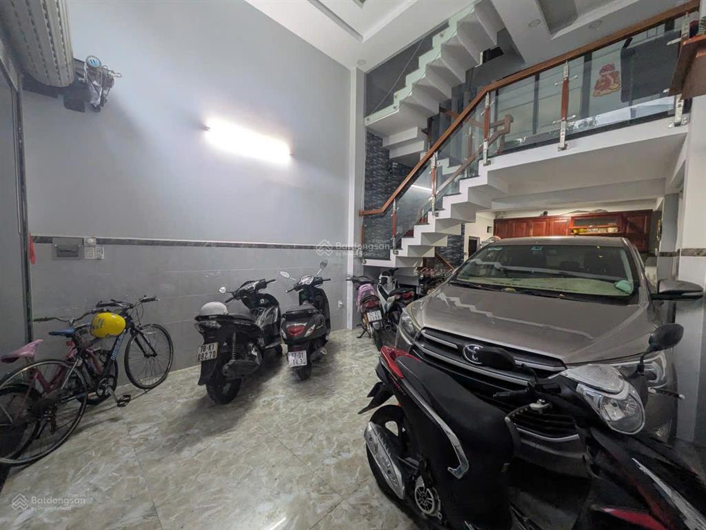 Nhà chính chủ 5 tầng 52m2, hxh thông sát mt phan văn trị p10, giá 7 tỷ vị trí ngay cà phê gấu