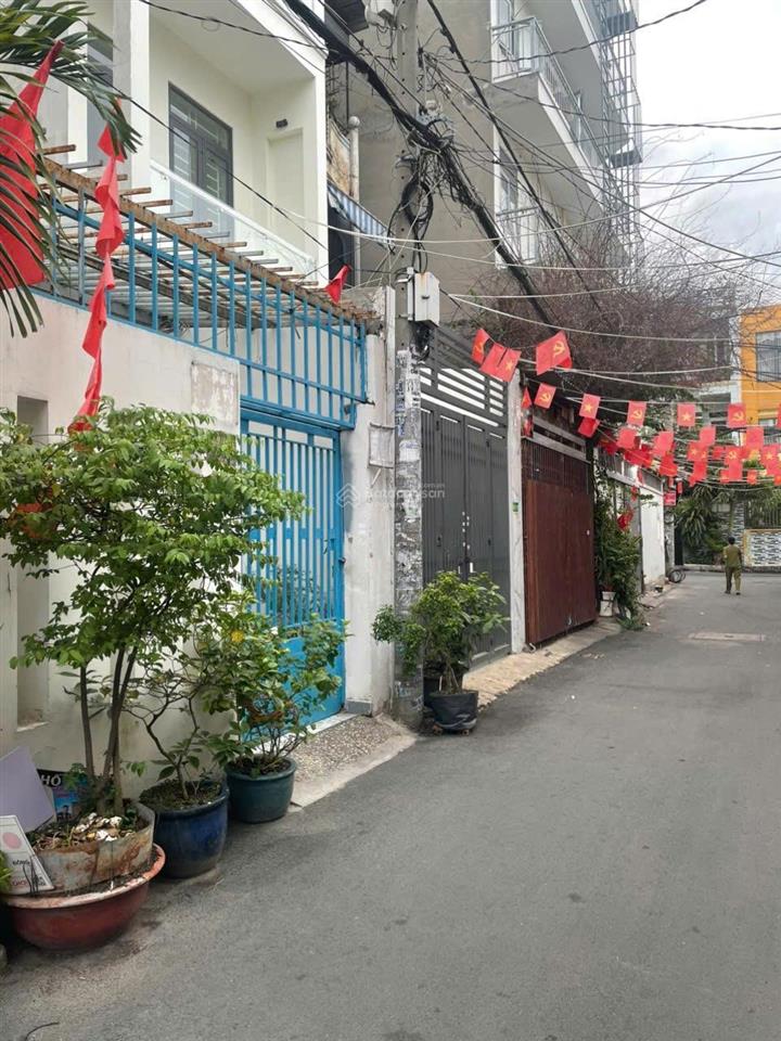 Hxh 208 lê đức thọ p6 vị trí trung tâm gò vấp gần mt dqh. dt 4x24=96m2 tiện ở hoặc cho thuê, 8,5tỷ