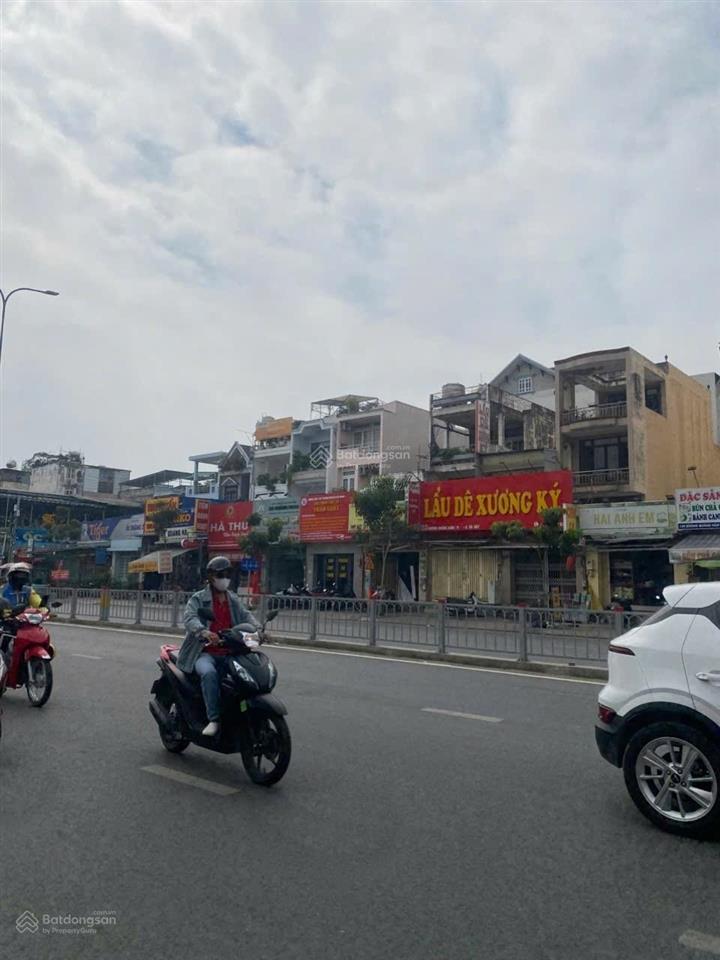 Mtkd dương quảng hàm p5. dt 4x22 (cn 88m2 ) kc 1tr,3l vị trí trung tâm tiện kinh doanh giá chỉ 17,5