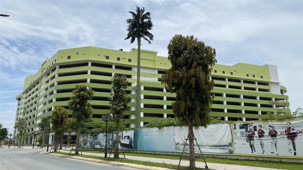 Chỉ 1,2 tỷ sở hữu căn 2n2vs tòa sola park, đang đóng tiến độ 5%/4 tháng . view nội khu bể bơi