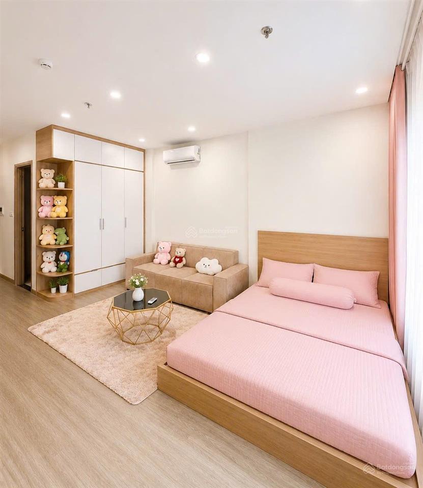 Chủ nhà cần tất toán khoản vay thiện chí bán studio giá 2,25 tỷ 32m2 full nội thất.  0362 203 ***