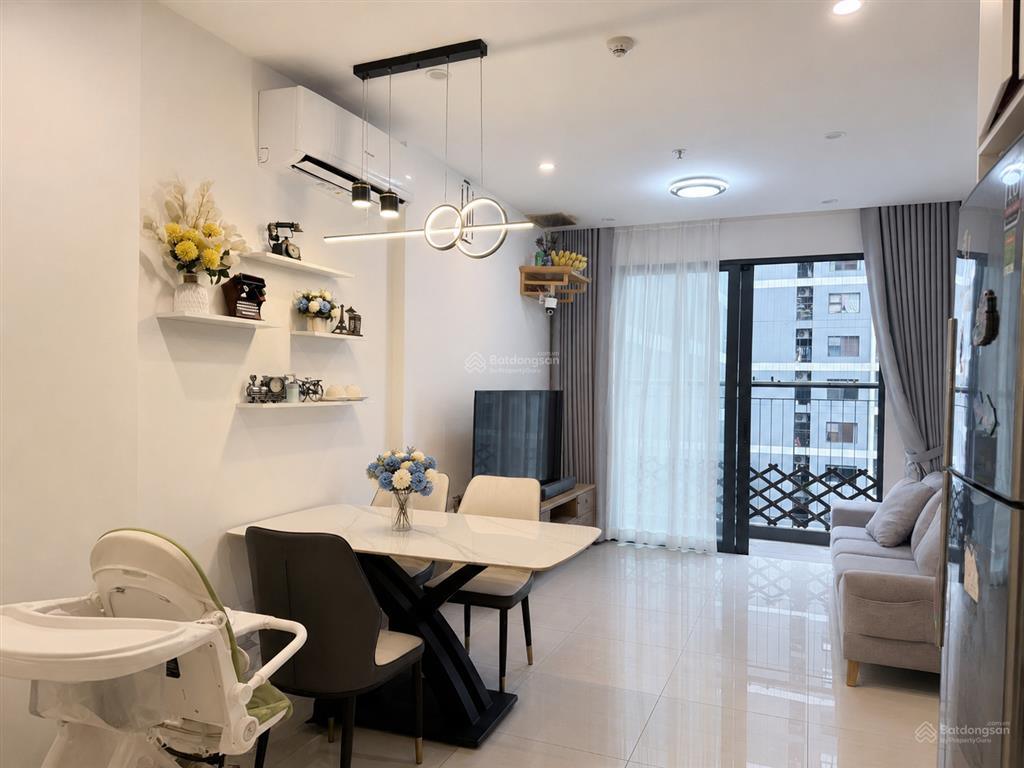 Gia đình bán căn 1pn+ 47m2 tòa gs3. giá 3 tỷ bao phí. sổ lâu dài. nội thất mới.  0362 203 ***