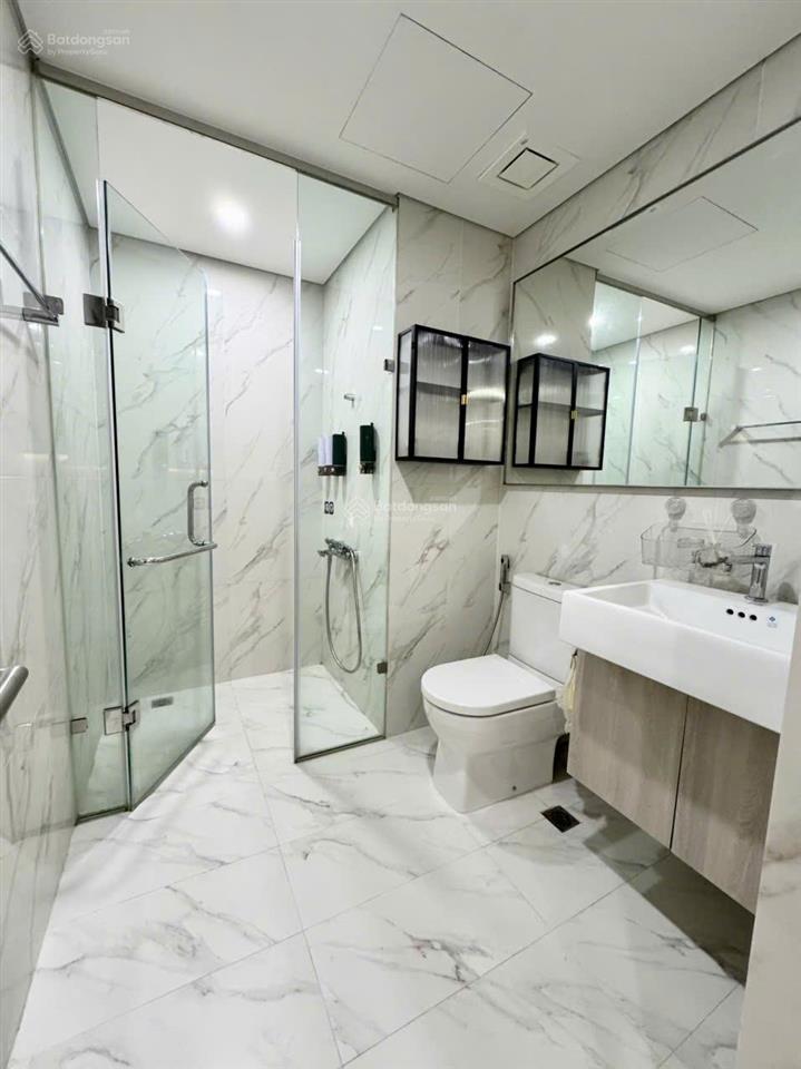 Chị gái bán căn 1pn+ tòa a masteri view hồ giá 3,4 tỷ nội thất mới, đã có sổ. xem nhà 0362 203 ***