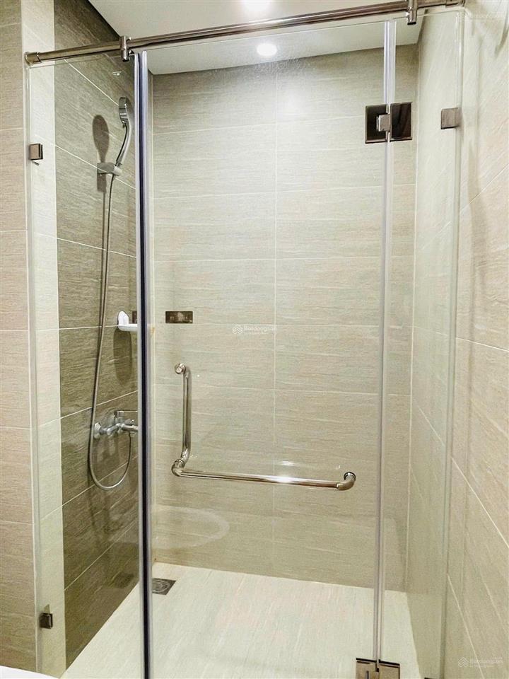 Chủ nhà nợ bank cần bán lỗ căn 2pn 2vs 55m2 tòa gs1 giá 3,4 tỷ đầy đủ nội thất. xem nhà 0362 203 ***