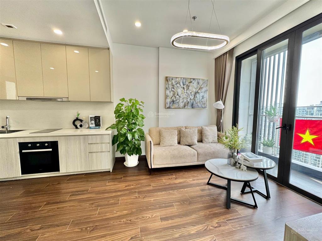 Gia đình bán cắt lỗ căn 2pn + 1 cao cấp view hồ tòa a masteri, sẵn sổ.  0362 203 ***