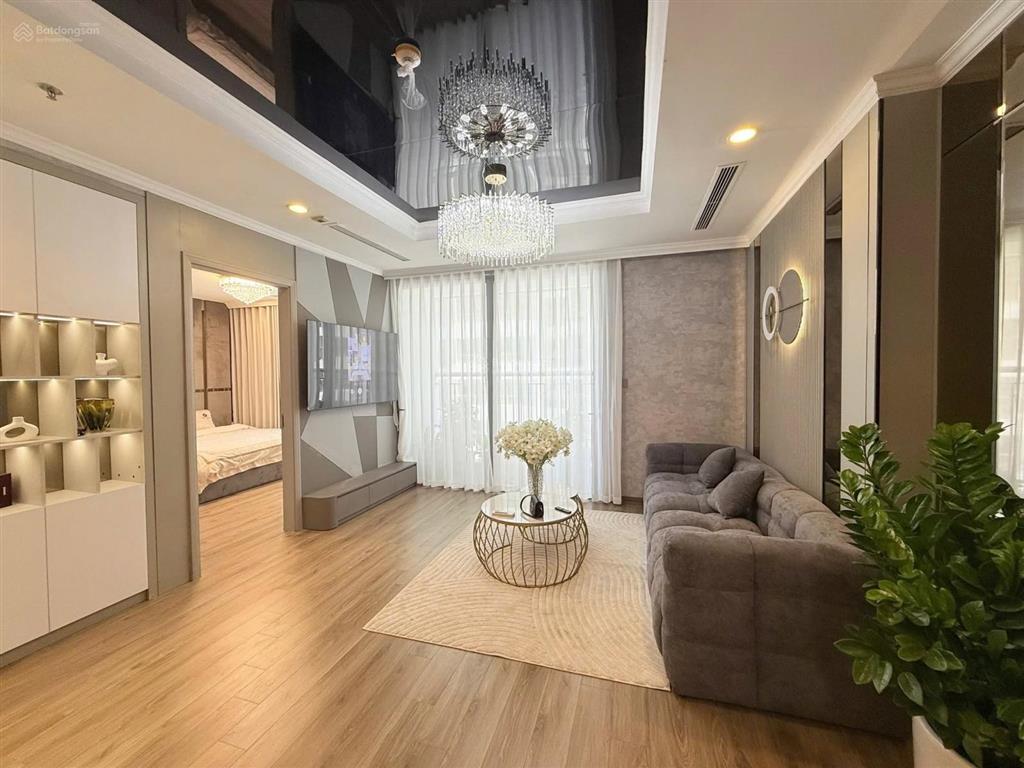 Gia đình xuống nhà đất cần bán căn 2pn+1 tòa sa2, sổ lâu dài giá 4,8 tỷ.  0362 203 ***