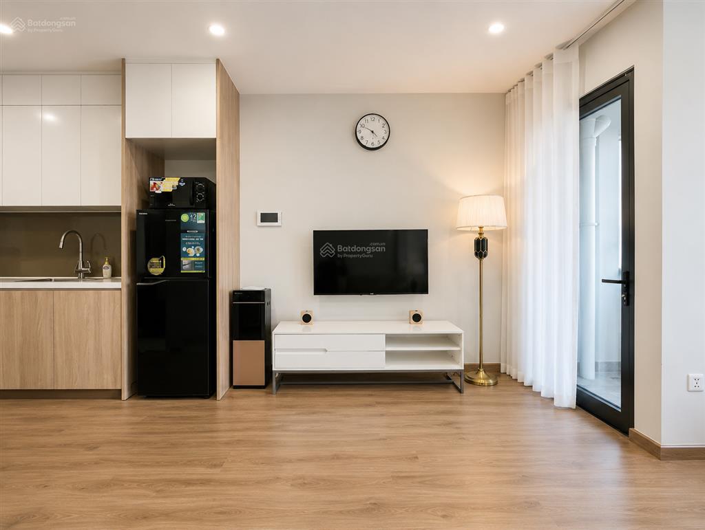 Giá đầu tư! studio 32m2 tòa sa2 giá 2 tỷ bao phí, sổ lâu dài, đầy đủ nội thất mới.  0362 203 ***