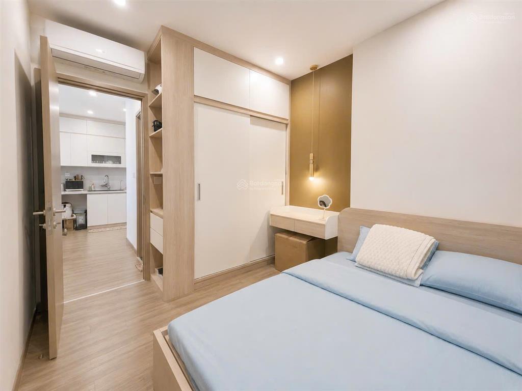 Chủ nhà nợ bank cần bán lỗ căn 2pn 2vs 55m2 tòa gs1 giá 3,4 tỷ đầy đủ nội thất. xem nhà 0362 203 ***