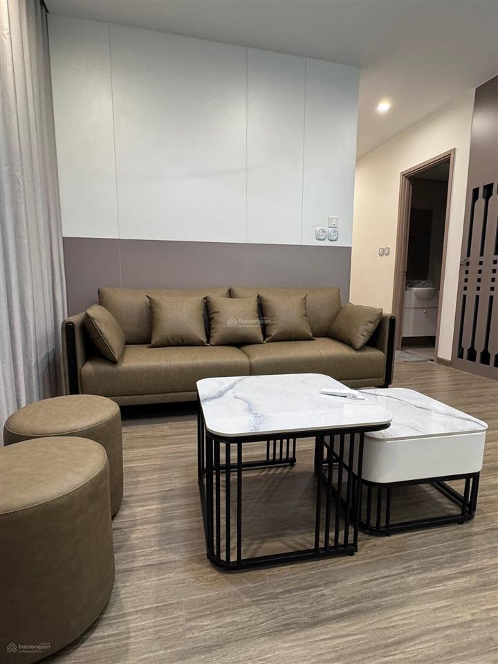 Giá bán ngay 2,8 tỷ 1pn+ tòa i3 diện tích 43m2, đầy đủ nội thất, hướng đông nam