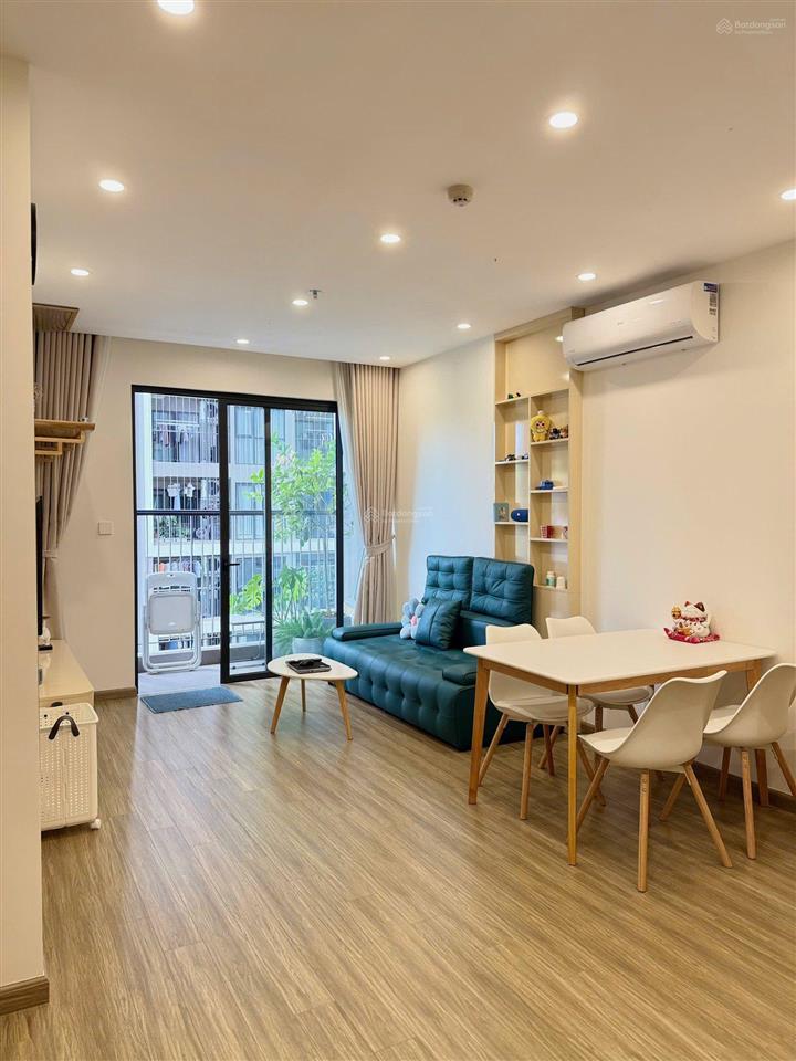 Chủ nhà gửi bán gấp căn hộ 1 ngủ tòa the canopy ( tc2)  hướng mát