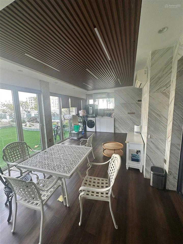 Cơ hội sở hữu. hiếm! cho thuê căn hộ sân vườn độc bản royal city