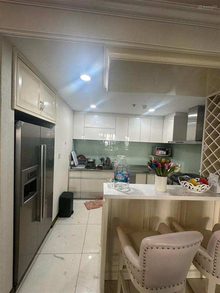 Cơ hội sở hữu. hiếm! cho thuê căn hộ sân vườn độc bản royal city