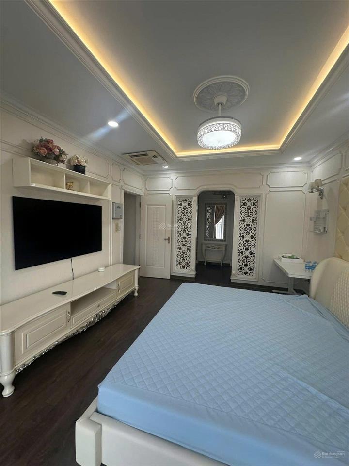 Cơ hội sở hữu. hiếm! cho thuê căn hộ sân vườn độc bản royal city