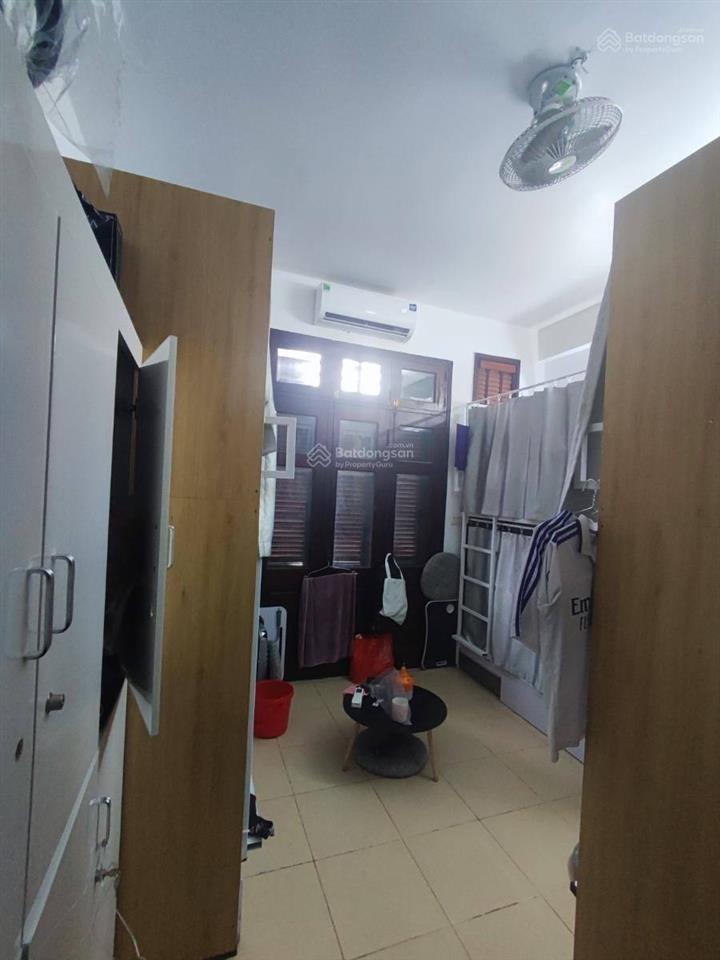 2, bán nhà mai dịch  phân lô  2 thoáng trước sau  ôtô tránh