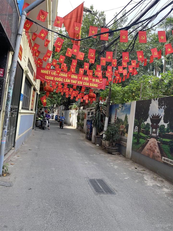 Bán nhà cầu giấy  bán đất tặng nhà  giá đầu tư xây chdv  ngõ thông thoáng  17