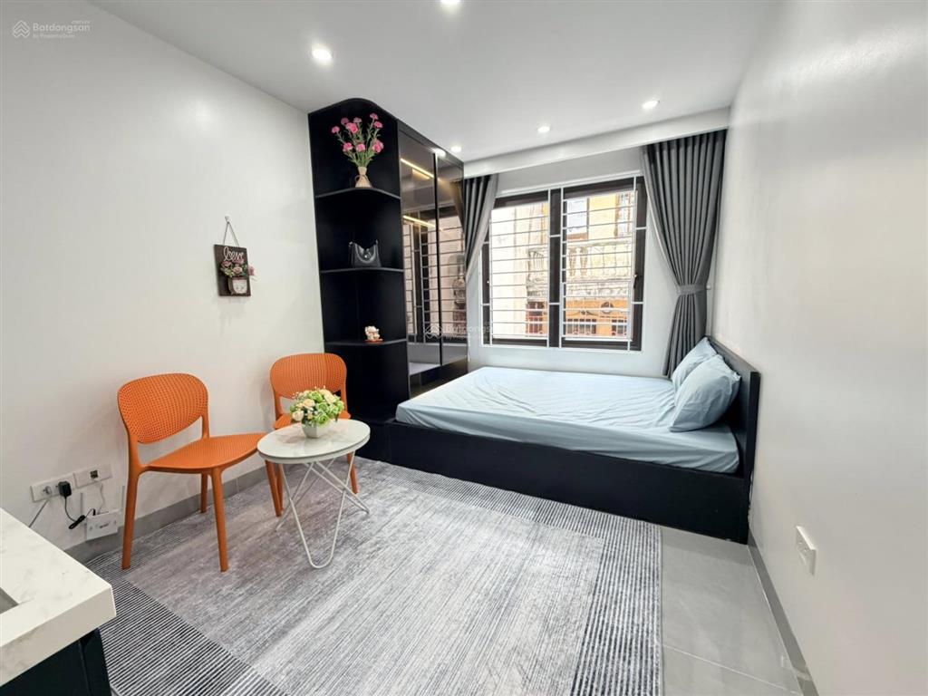 31, bán ccmn trần cung  2 mặt ngõ  7 tầng  thang máy  20 pkk  dòng tiền ổn định