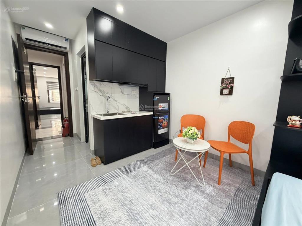 31, bán ccmn trần cung  2 mặt ngõ  7 tầng  thang máy  20 pkk  dòng tiền ổn định