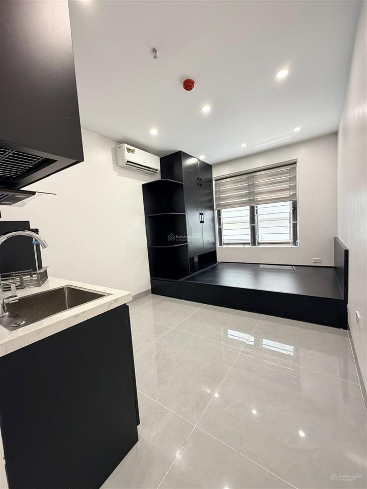 31, bán ccmn trần cung  2 mặt ngõ  7 tầng  thang máy  20 pkk  dòng tiền ổn định