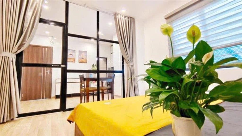 35, bán ccmn cầu giấy  2 thoáng  14 phòng full nội thất  doanh thu 1,2 tỷ/năm