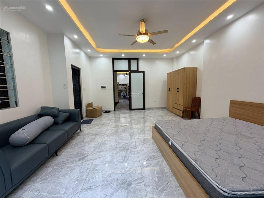 36, bán nhà nguyễn khang  nhà đẹp  thang máy  diện tích rộng  hiếm có khó tìm