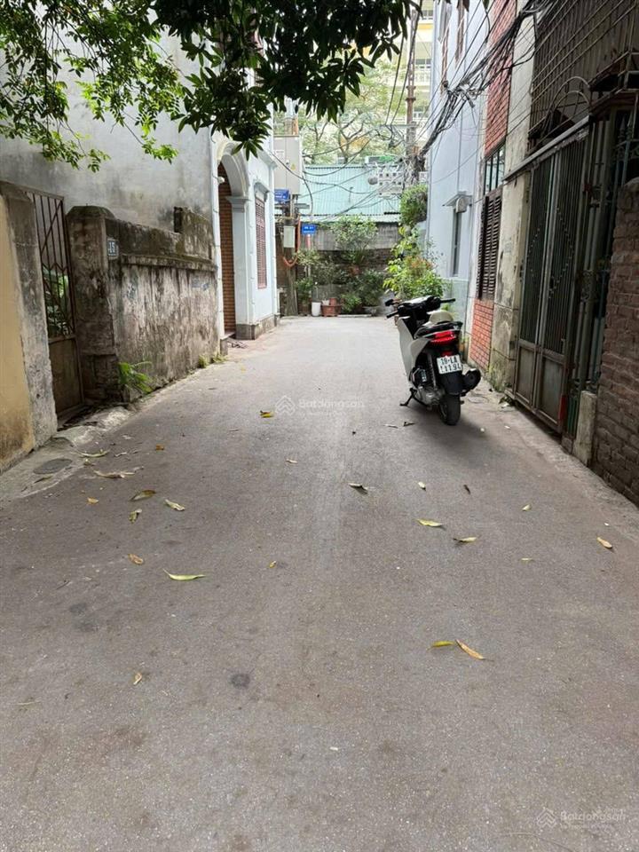 21, bán nhà hoàng quốc việt  bán đất tặng nhà  phân lô  ôtô đỗ  2 mặt ngõ