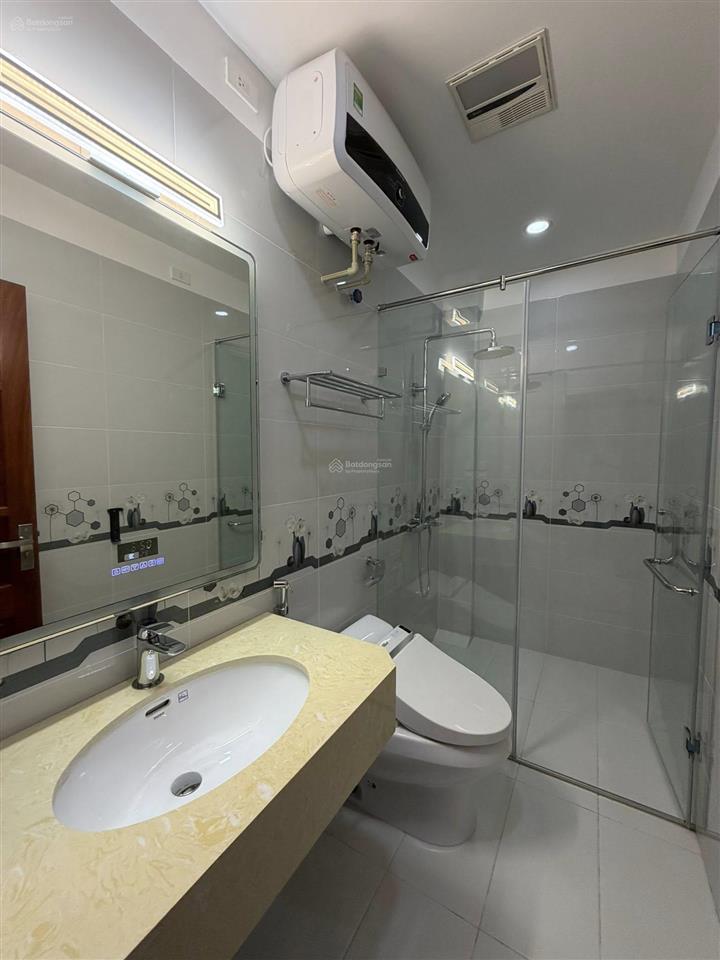 Bán nhà mặt phố nguyễn khang  8 tầng thang máy  kinh doanh  thông sàn  58