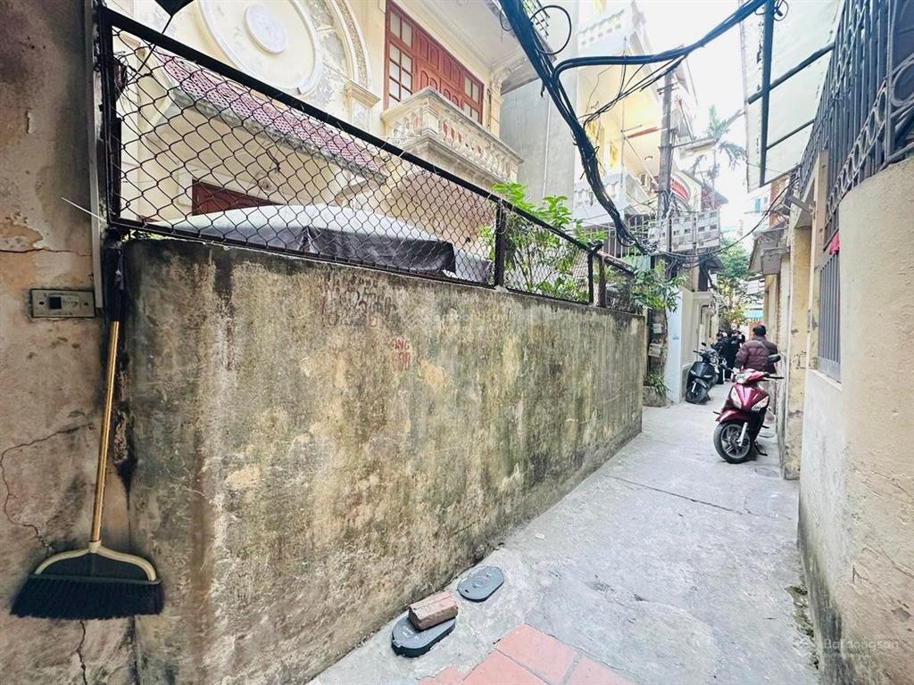 Bán nhà cầu giấy  bán đất tặng nhà  mặt tiền lớn  phù hợp xây ccmn  64