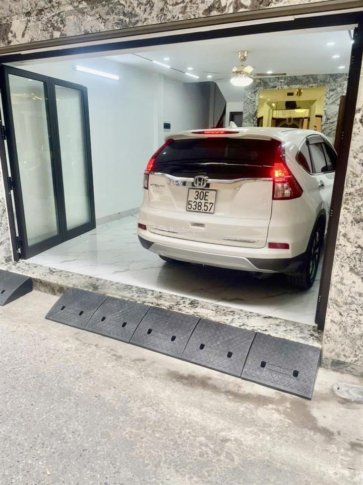Bán nhà trần duy hưng  ngõ thông  lô góc  thang máy  ôtô vào nhà  72