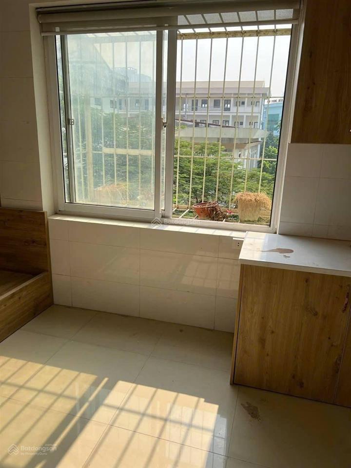 Bán ccmn doãn kế thiện  8 tầng  thang máy  27 phòng  120tr/tháng  86