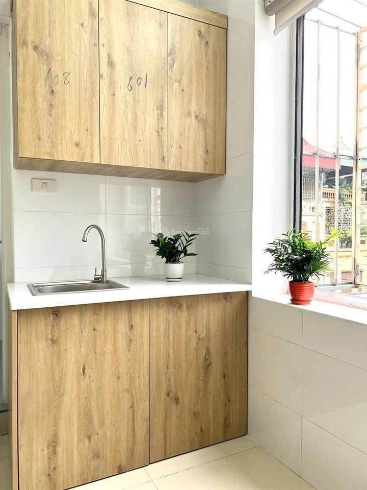 Bán ccmn doãn kế thiện  8 tầng  thang máy  27 phòng  120tr/tháng  86
