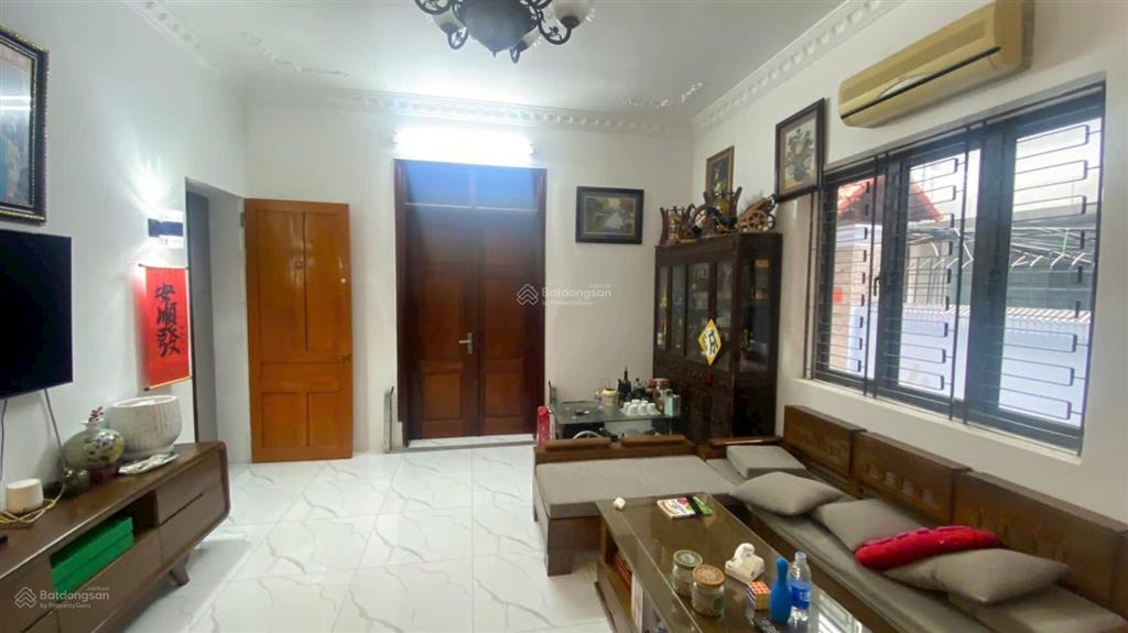Bán nhà lạc long quân  mặt tiền khủng  ngõ thông  khu dân trí cao  an ninh tốt  83