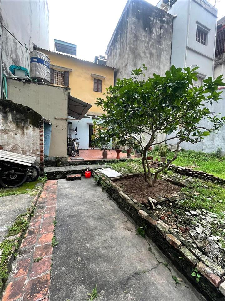 Bán đất hoàng quốc việt  ô tô qua cửa  gần mặt phố  xây cmnn, biệt thự  90