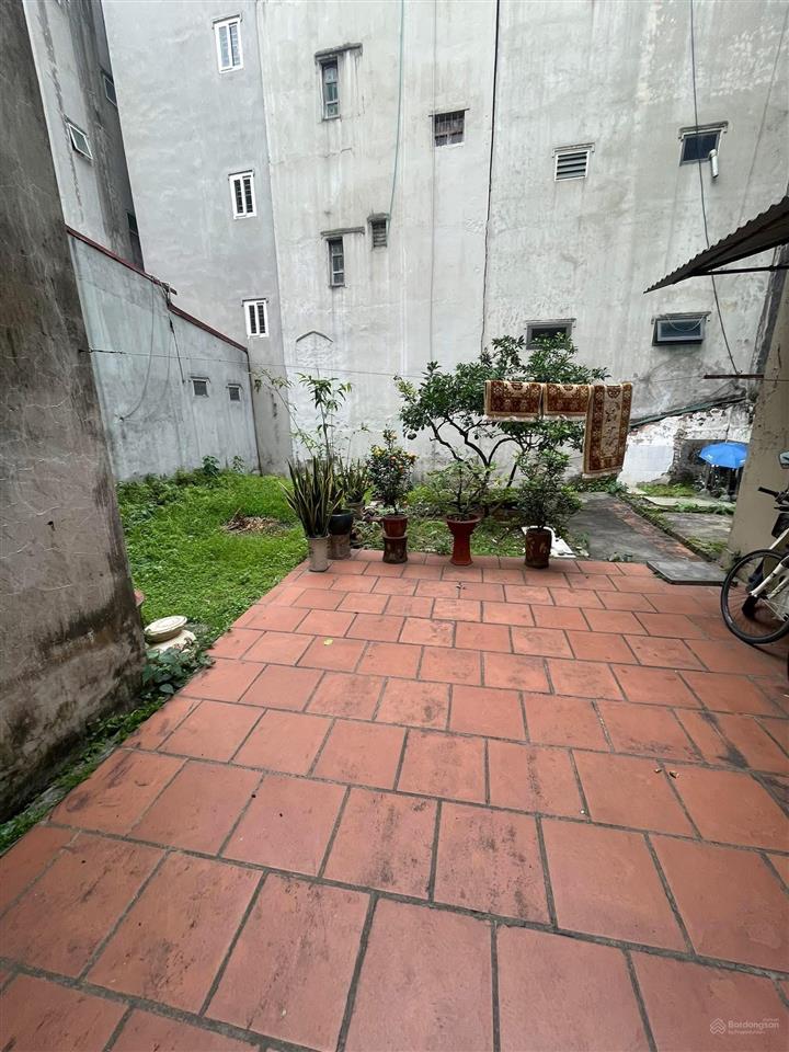 Bán đất hoàng quốc việt  ô tô qua cửa  gần mặt phố  xây cmnn, biệt thự  90