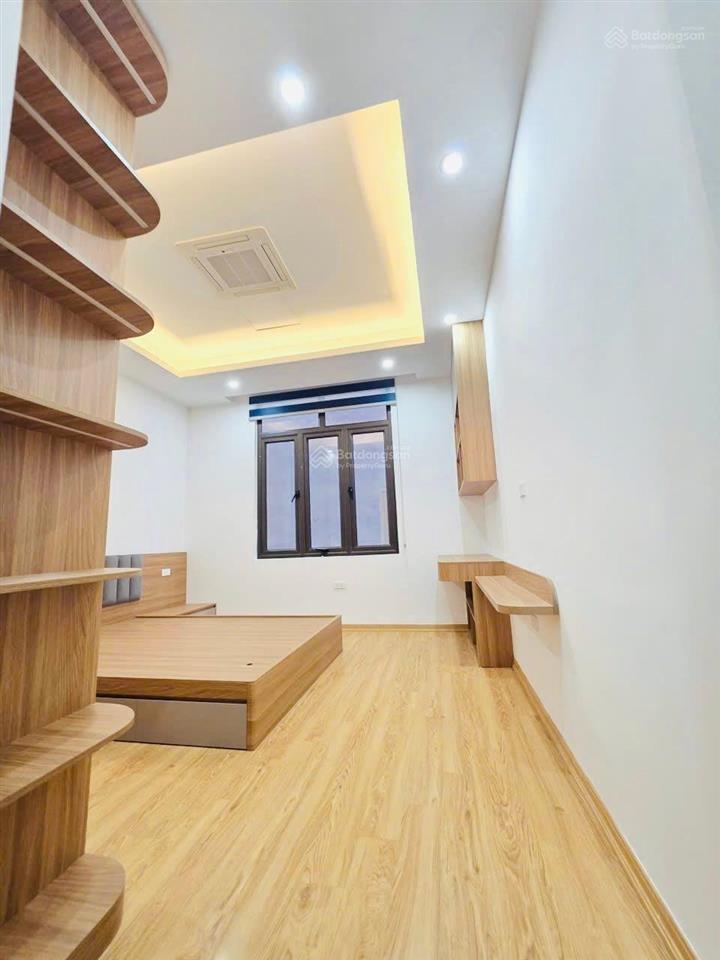 Bán nhà phạm tuấn tài  phân lô  ô tô tránh  2 thoáng  5 tầng thang máy  89