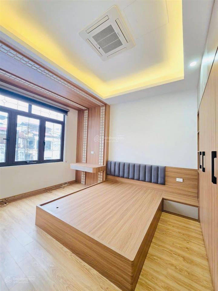 Bán nhà phạm tuấn tài  phân lô  ô tô tránh  2 thoáng  5 tầng thang máy  89