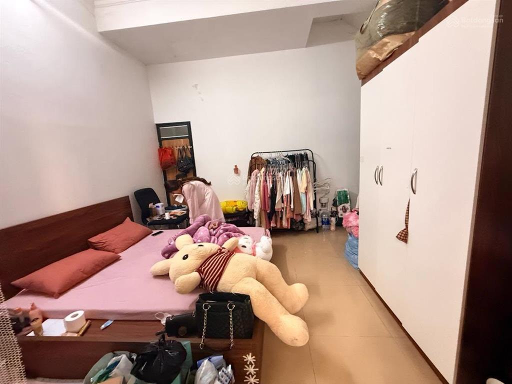Bán nhà trần quốc hoàn  lô góc  2 mặt ngõ ô tô tránh  sổ đẹp  104