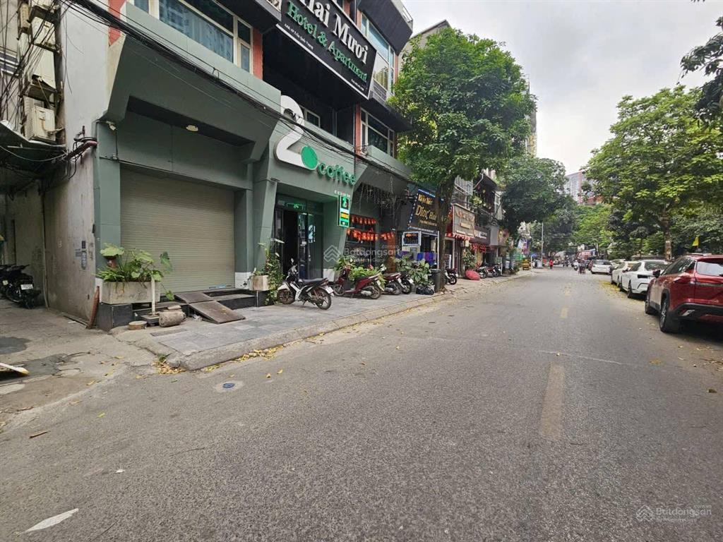 Bán nhà mặt phố trần quốc vượng  8 tầng thang máy  lô góc 3 thoáng  110