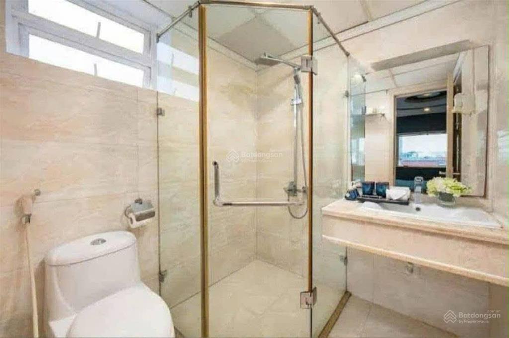 Bán nhà mặt phố trần quốc vượng  8 tầng thang máy  lô góc 3 thoáng  110