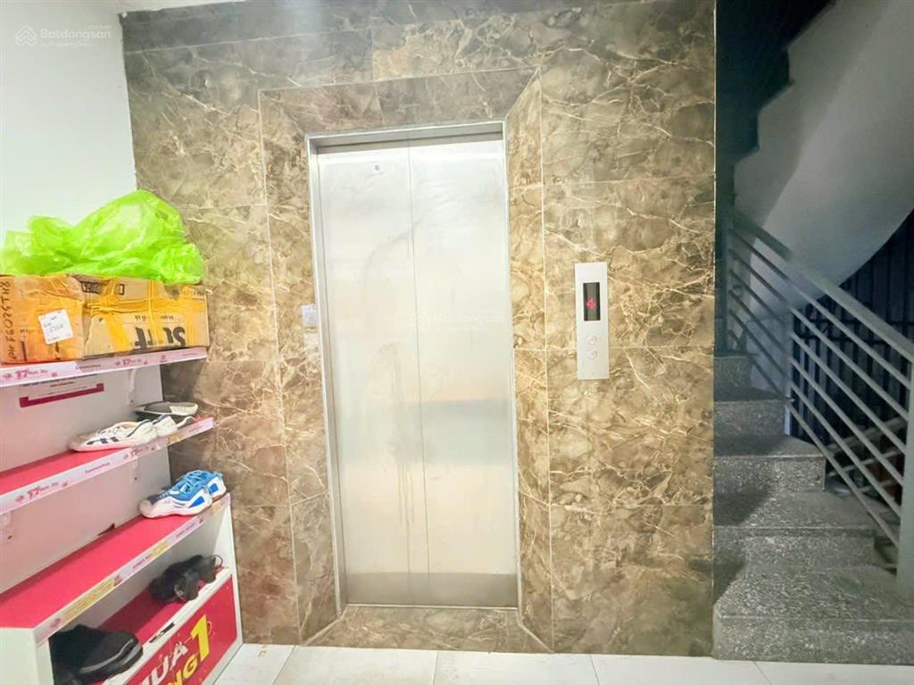 Bán nhà mặt phố xuân thủy  7 tầng thang máy  vị trí đẹp  kinh doanh đỉnh  112