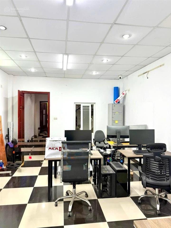 Bán nhà mặt phố trung kính  1 mặt phố 1 mặt ngõ  7 tầng thang máy  không quy hoạch  113