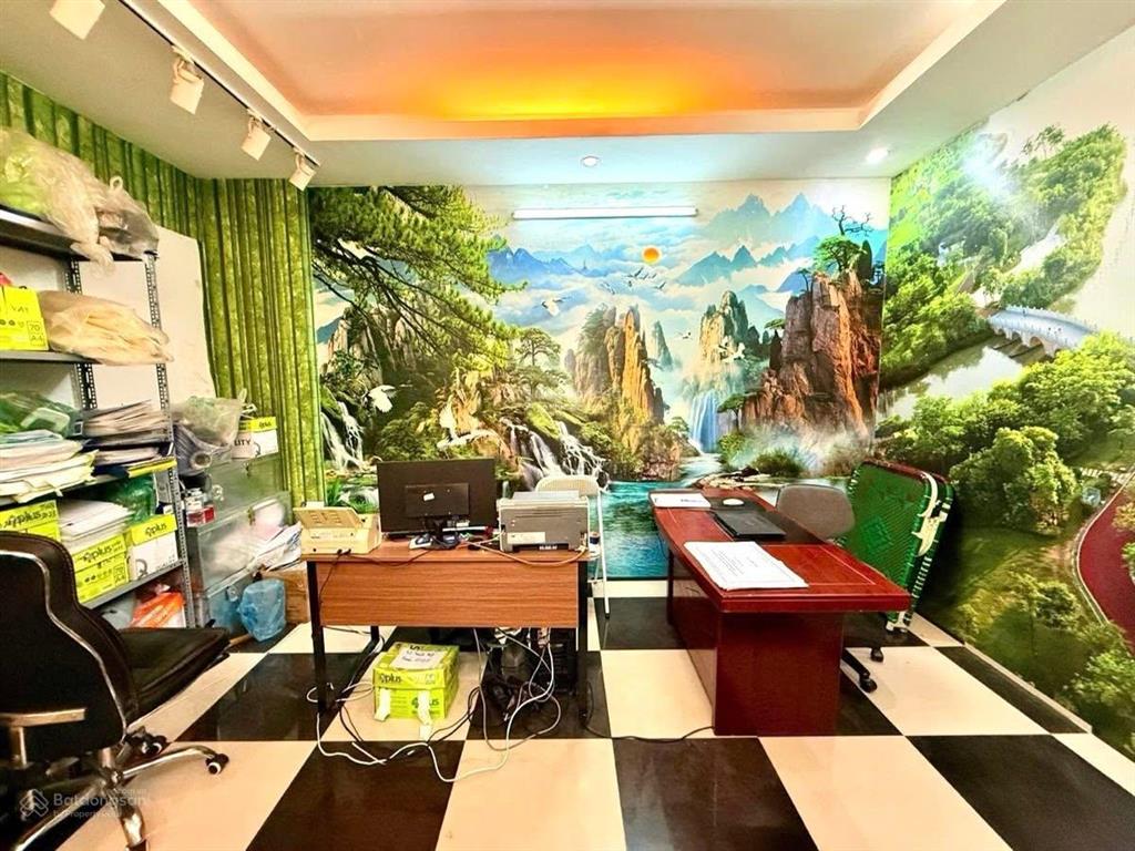 Bán nhà mặt phố trung kính  1 mặt phố 1 mặt ngõ  7 tầng thang máy  không quy hoạch  113
