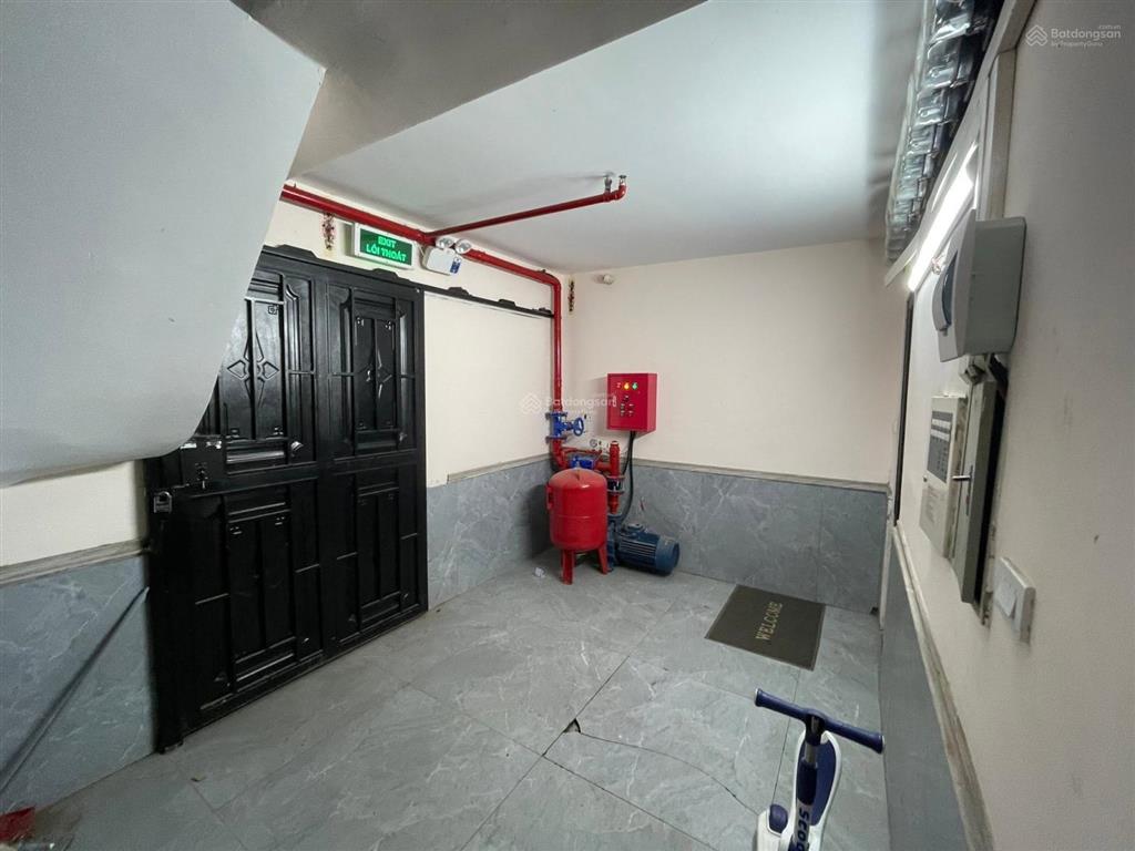 Bán ccmn doãn kế thiện  9 tầng thang máy  2 thoáng trước sau  đủ pccc  115