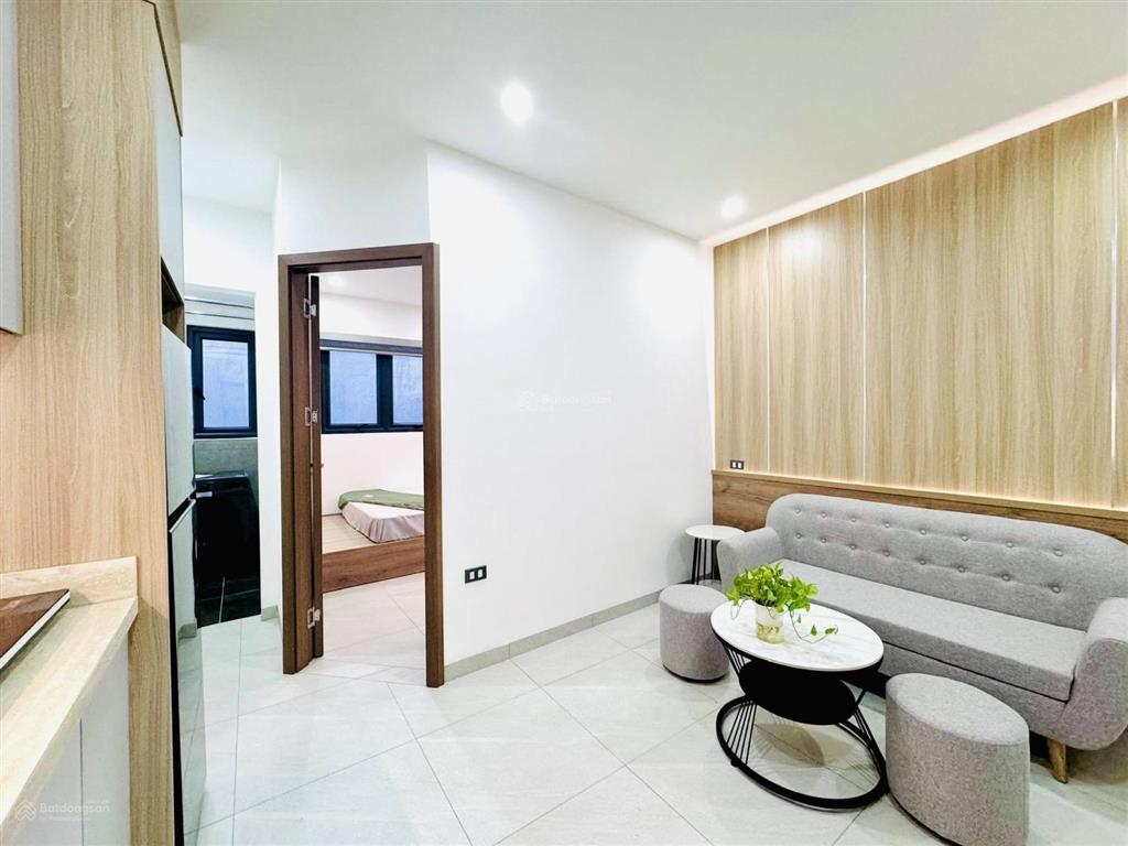 Bán ccmn phùng chí kiên  10 tầng thang máy  ô tô đỗ cửa  15 căn hộ + 1 sàn spa  ngõ thông