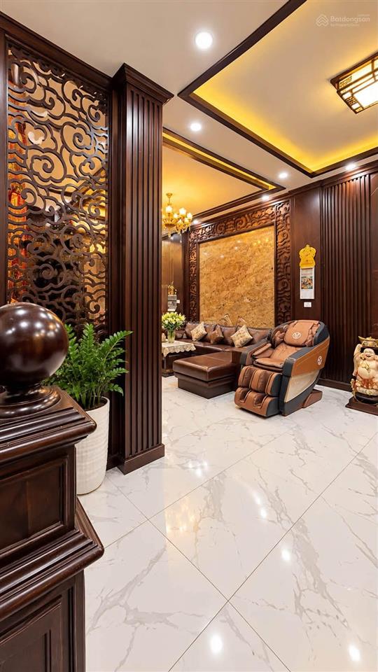 Bán nhà phố hoa bằng  nhà đẹp  ô tô vào nhà  có thể lắp thang máy