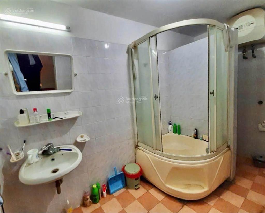 Bán nhà phố hoa bằng  mặt tiền khủng  ngõ thông  30m ra phố  sổ vuông vắn