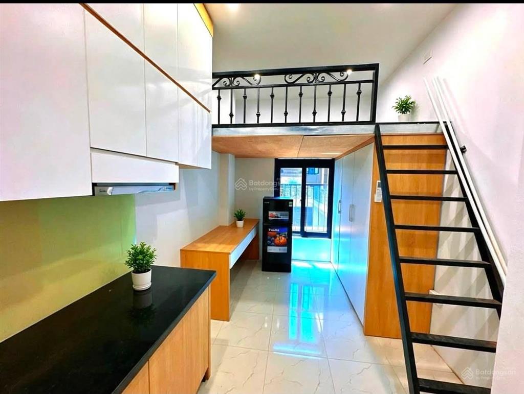Bán ccmn trần thái tông  6 tầng thang máy  18 phòng  dòng tiền 70tr/tháng