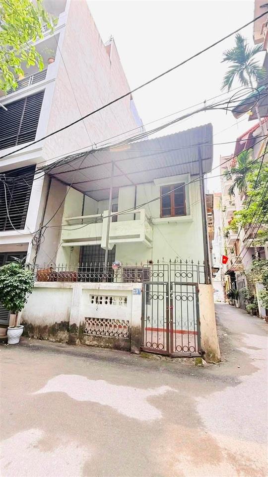 Bán nhà hoàng quốc việt  bán đất tặng nhà  lô góc 2 mặt tiền  ngõ thông  gpxd 9 tầng