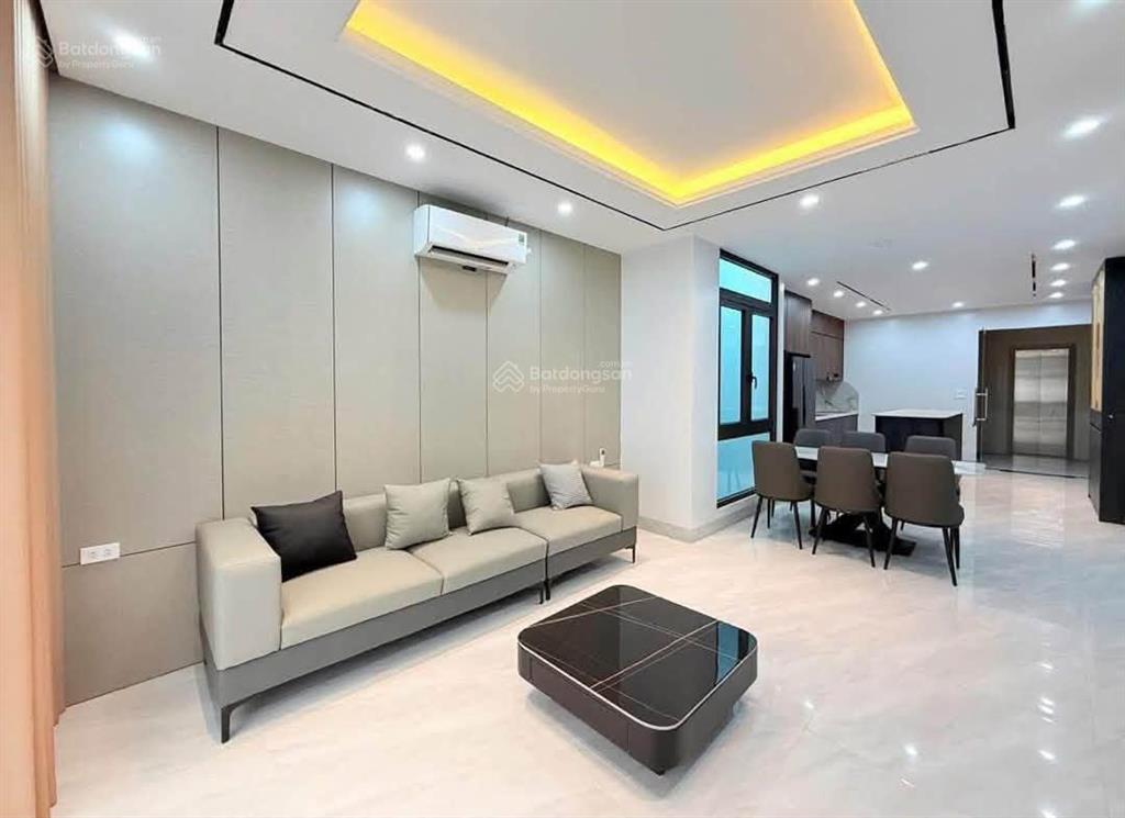 Bán nhà trần duy hưng  8 tầng thang máy  full nội thất  ngõ thông  xây mới
